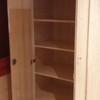 Einbauschrank